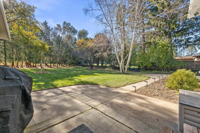 N26W26729 Prospect AVENUE, Pewaukee, WI 53072