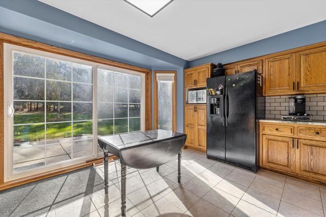 N26W26729 Prospect AVENUE, Pewaukee, WI 53072