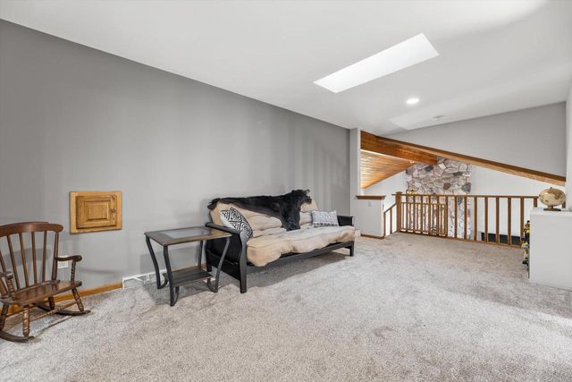 N26W26729 Prospect AVENUE, Pewaukee, WI 53072