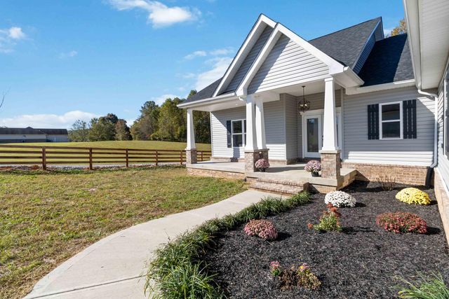 108 Patriot Drive, Science Hill, KY 42553