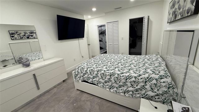 13675 SW 62nd St 202-3, Miami, FL 33183