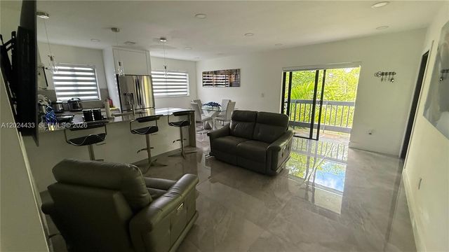 13675 SW 62nd St 202-3, Miami, FL 33183