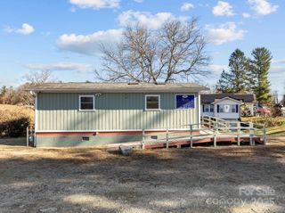 701 Dana Road, Hendersonville, NC 28792