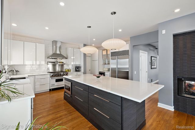 28020 Moran Street, Harrison Charter Township, MI 48045