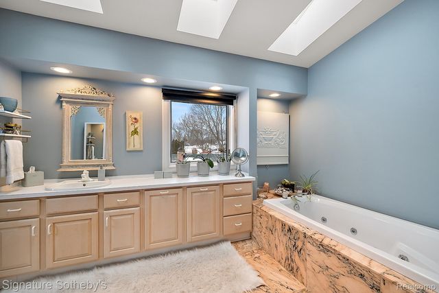 28020 Moran Street, Harrison Charter Township, MI 48045