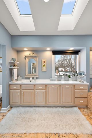 28020 Moran Street, Harrison Charter Township, MI 48045