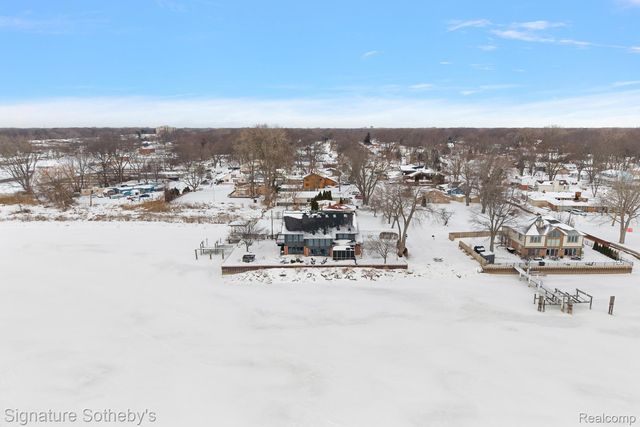 28020 Moran Street, Harrison Charter Township, MI 48045