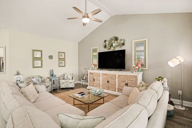 915 Culbertson Ave., Myrtle Beach, SC 29577