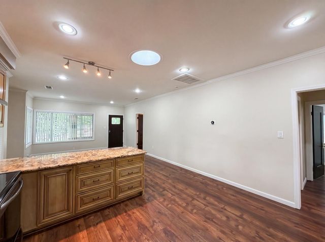 231 22nd St, Sacramento, CA 95816