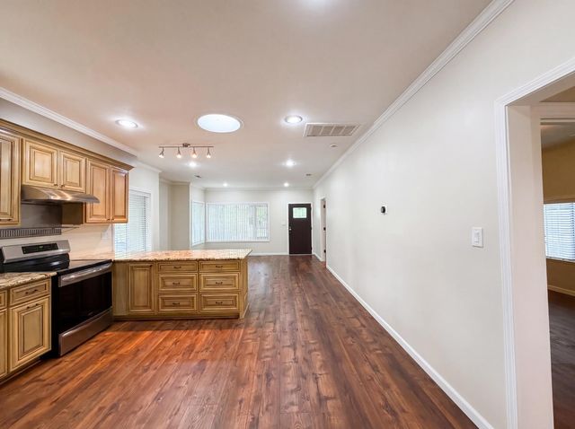 231 22nd St, Sacramento, CA 95816