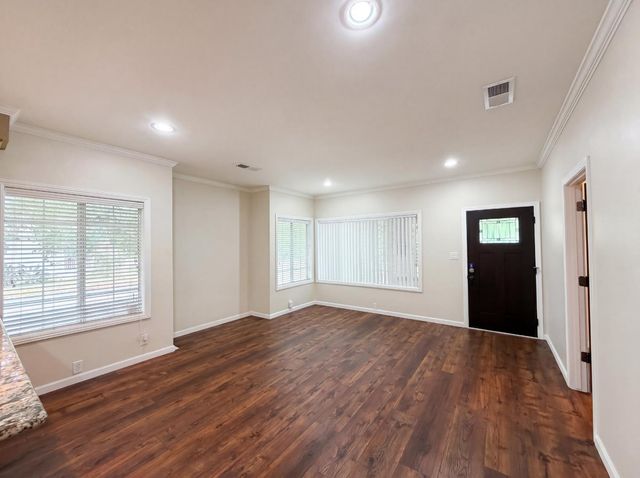 231 22nd St, Sacramento, CA 95816