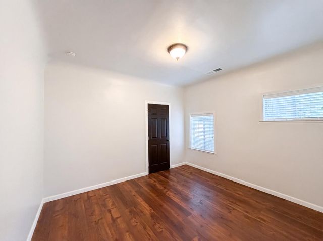 231 22nd St, Sacramento, CA 95816