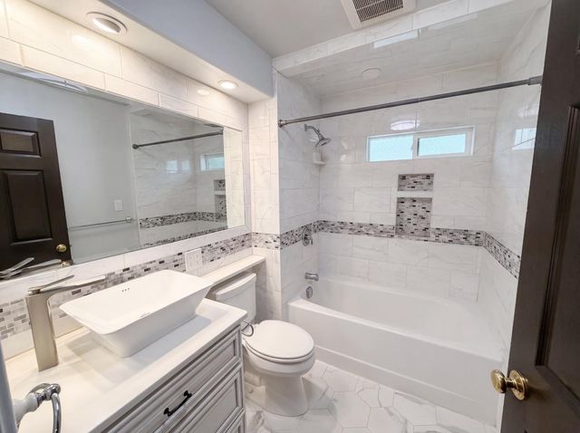 231 22nd St, Sacramento, CA 95816