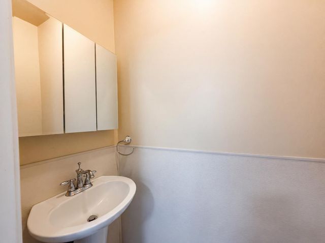 231 22nd St, Sacramento, CA 95816