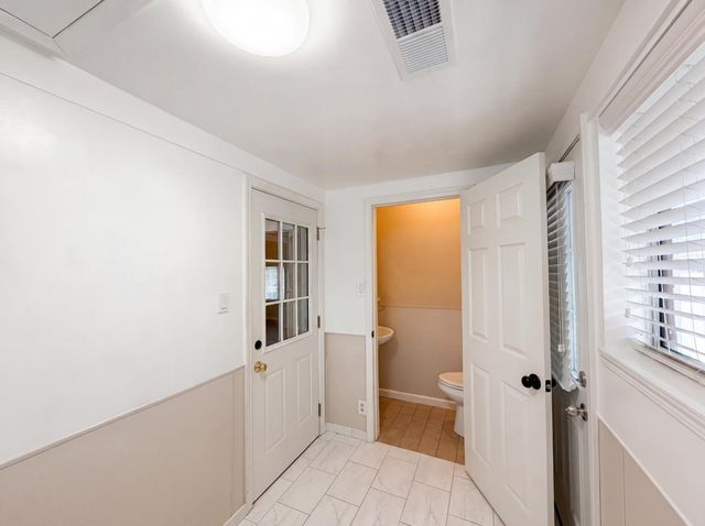 231 22nd St, Sacramento, CA 95816