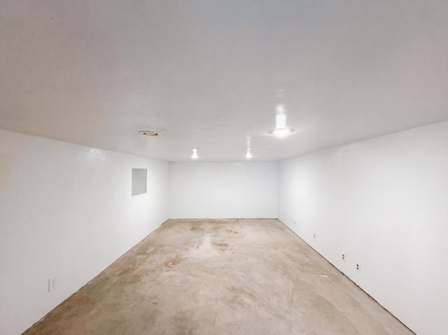 231 22nd St, Sacramento, CA 95816