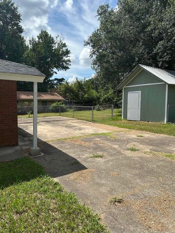 500 Hayes St, Jacksonville, AR 72076