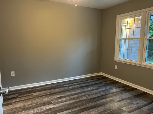 404 E Richardson Ave., Hemingway, SC 29554