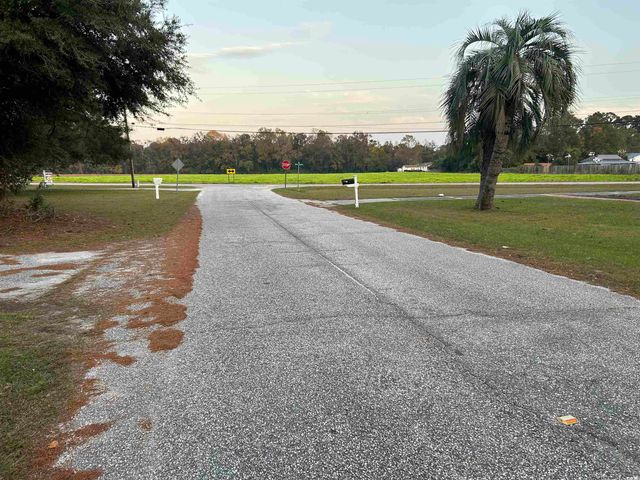 404 E Richardson Ave., Hemingway, SC 29554