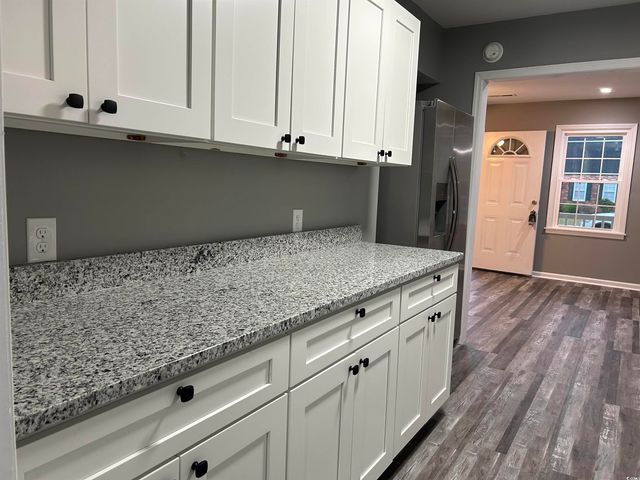 404 E Richardson Ave., Hemingway, SC 29554