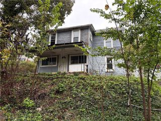 1087 Hillcrest Road, Wellsville, OH 43968