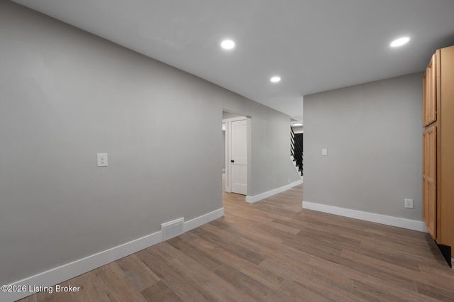 3681 Parthenia Ave, Louisville, KY 40215