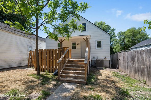 3681 Parthenia Ave, Louisville, KY 40215