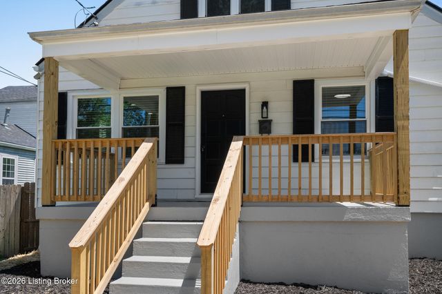 3681 Parthenia Ave, Louisville, KY 40215