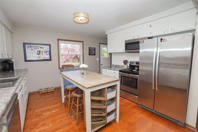 2551 Sunridge Street, Eau Claire, WI 54703