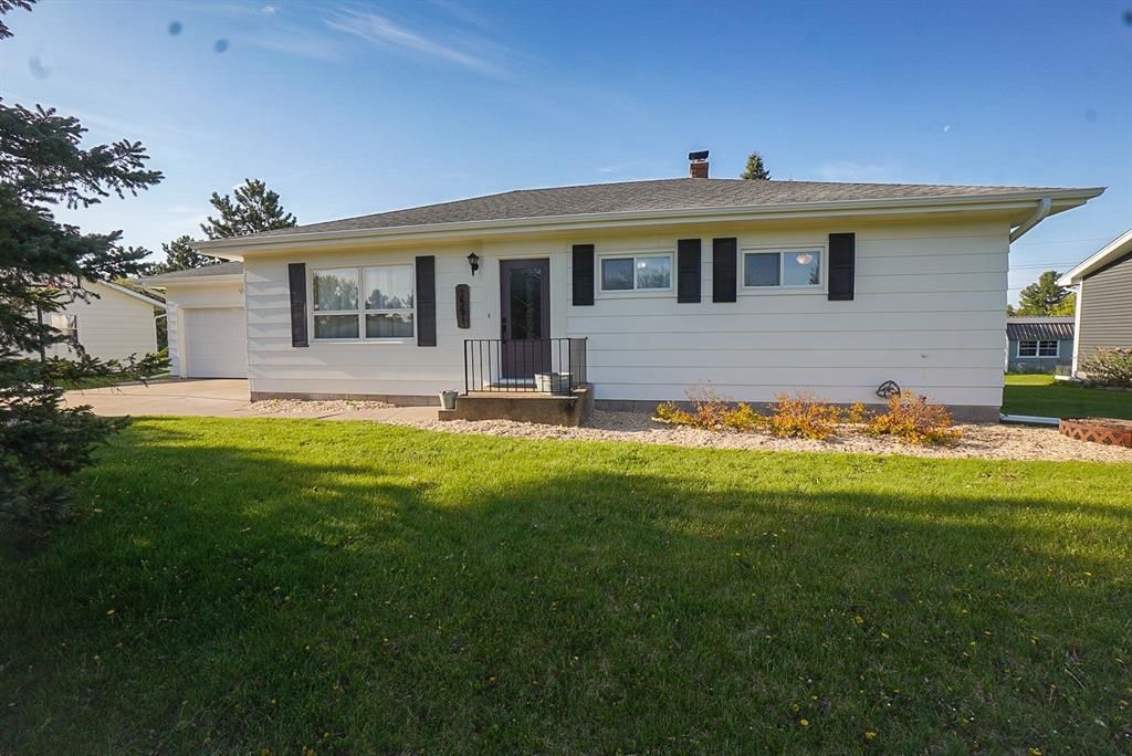 2551 Sunridge Street, Eau Claire, WI 54703