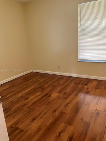 204 Lake Pointe Drive 208, Oakland Park, FL 33309