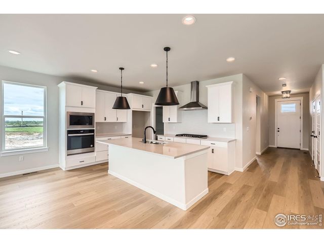 5901 Aspenglow St, Longmont, CO 80504