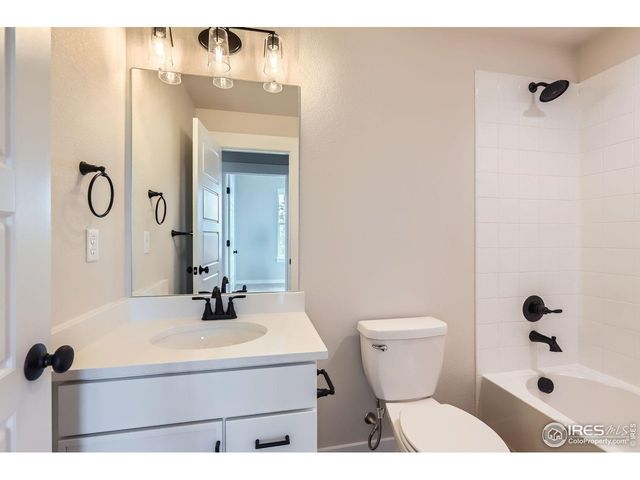5901 Aspenglow St, Longmont, CO 80504