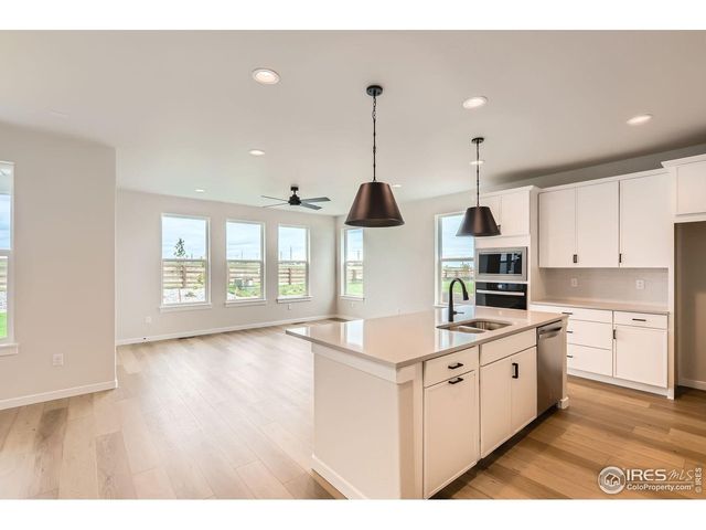 5901 Aspenglow St, Longmont, CO 80504