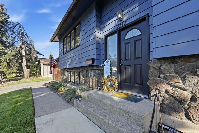 2717 E 38th Ave, Spokane, WA 99223