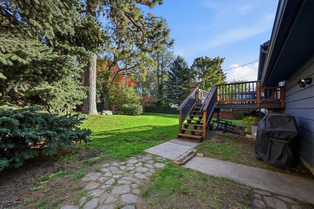 2717 E 38th Ave, Spokane, WA 99223