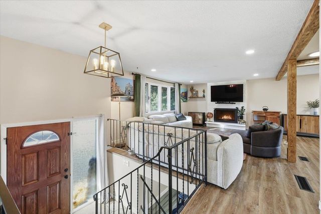 2717 E 38th Ave, Spokane, WA 99223