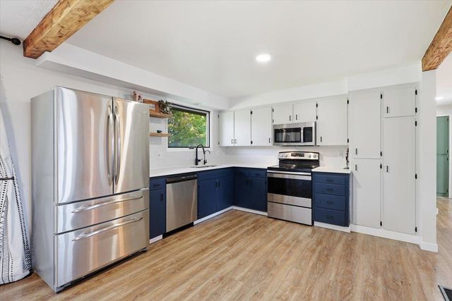2717 E 38th Ave, Spokane, WA 99223