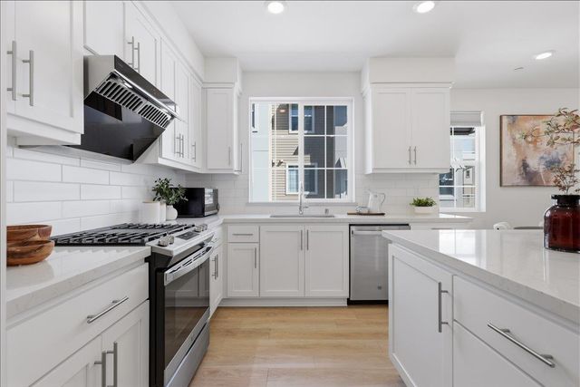 9343 Ocean Park Way, Newark, CA 94560