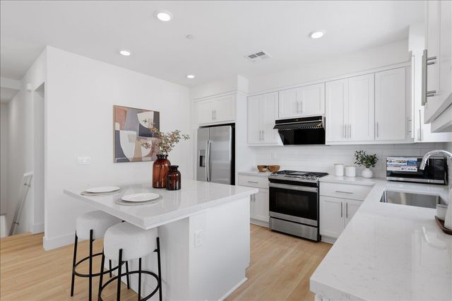 9343 Ocean Park Way, Newark, CA 94560