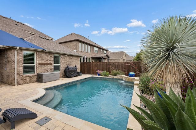 7412 Sabine Drive, Mckinney, TX 75071