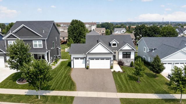 1119 Cubasue Court, Shakopee, MN 55379