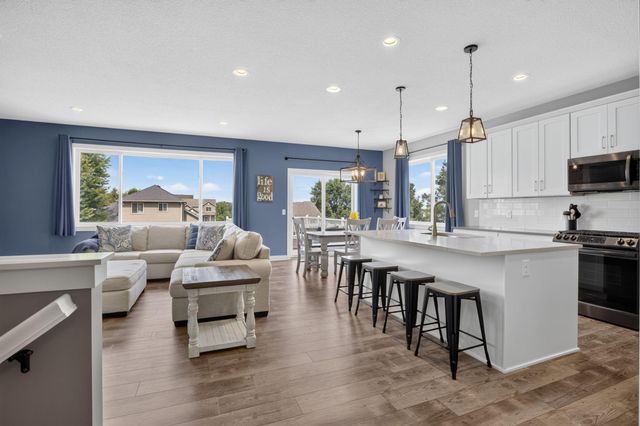 1119 Cubasue Court, Shakopee, MN 55379