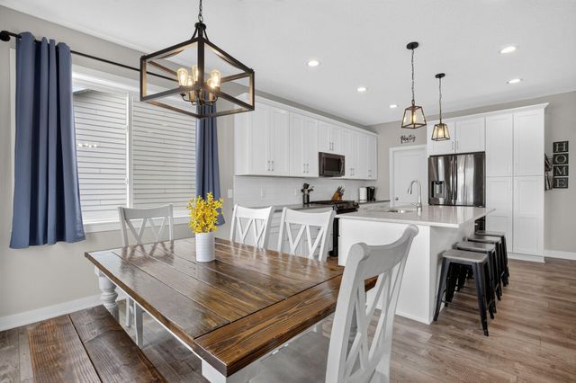 1119 Cubasue Court, Shakopee, MN 55379