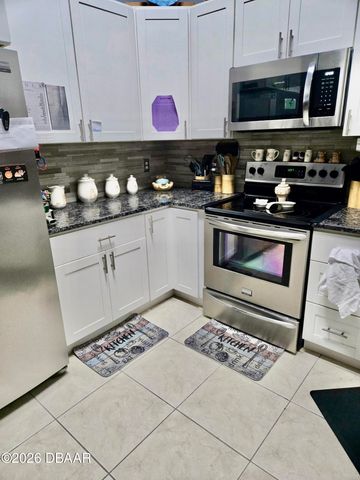 218 Troon Circle, Davenport, FL 33897