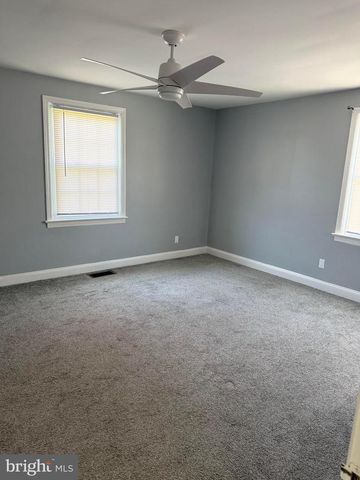 132 HILLCREST AVE, Croydon, PA 19021