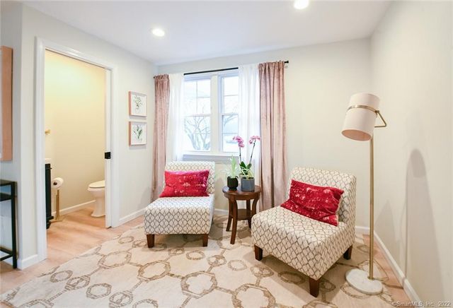 20 Grandview Avenue, Watertown, CT 06795