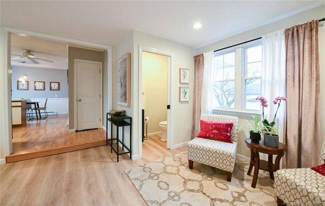 20 Grandview Avenue, Watertown, CT 06795