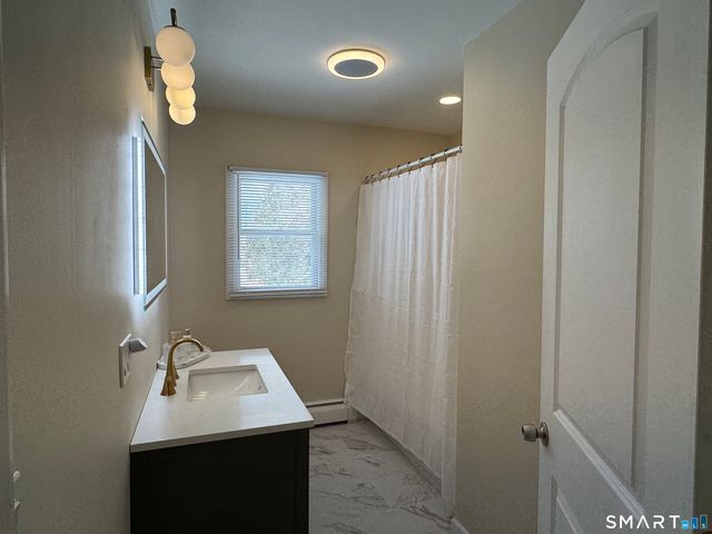 20 Grandview Avenue, Watertown, CT 06795