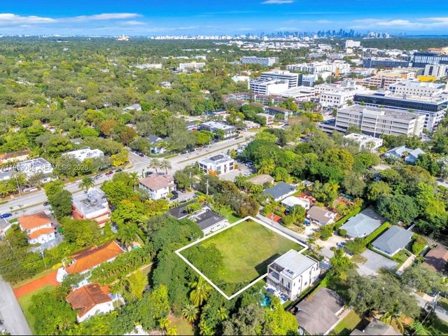 7240 SW 63rd Ct, South Miami, FL 33143